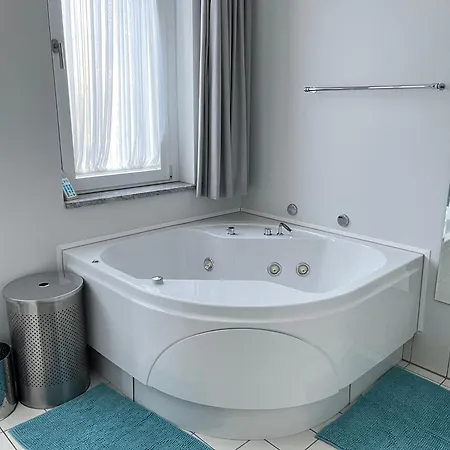 Apartment Whirlpool & Relax Am Waldschloesschen *